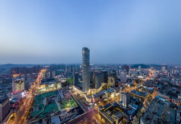 โรงแรมใกล้Yunlongshan Observation Deck