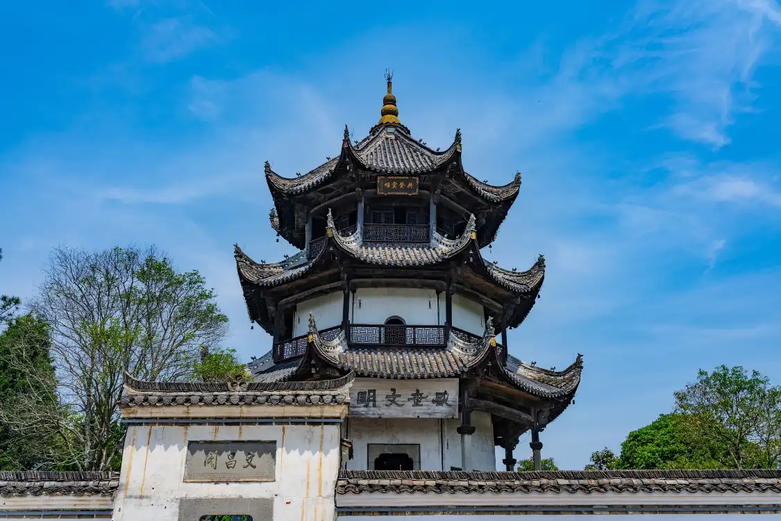 Hotels near Wenchang Court