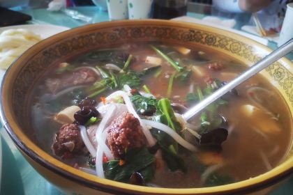 Lucaogou99haojinpaimeiwei Restaurant