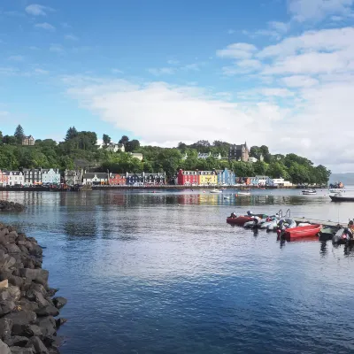 Hotels near Helensburgh Baptist Church