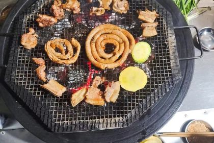 巨龙特色火盆烧烤