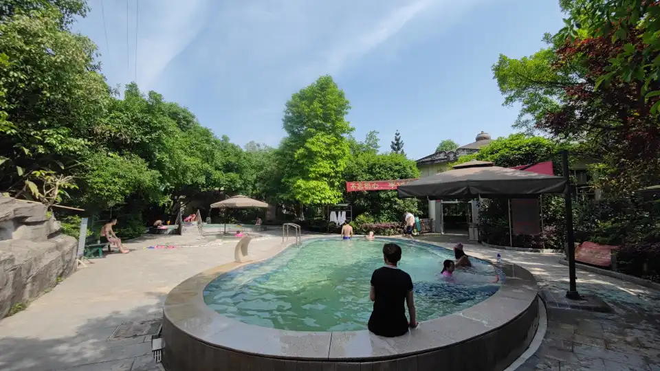 2_Nanhai Hot Spring