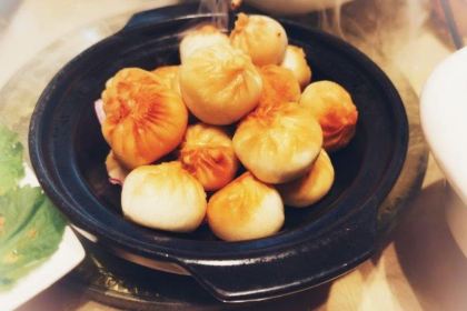 Jade-Lake Restaurant