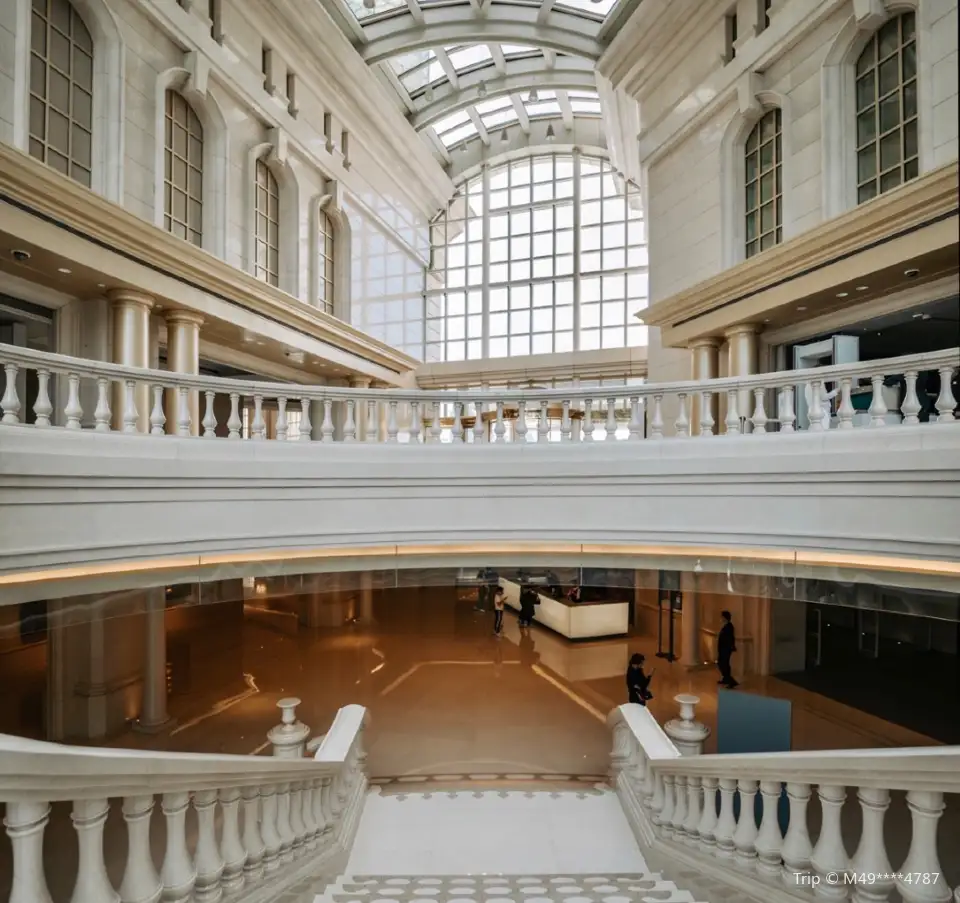 3_Aurora Museum