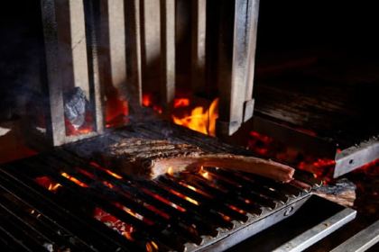 A Cut Above Bar and Grill