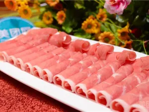 43°9 LAMB HOT POT
