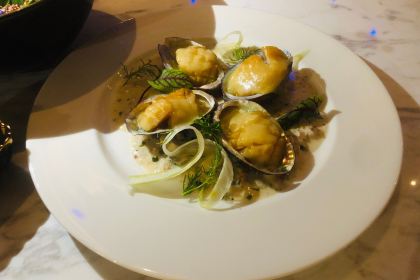 LEMON 1900 BISTRO BAR