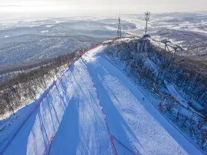 Changchun Temple Xiangshan Ski Resort