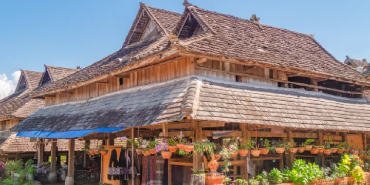 西雙版納遊覽傣族村寨