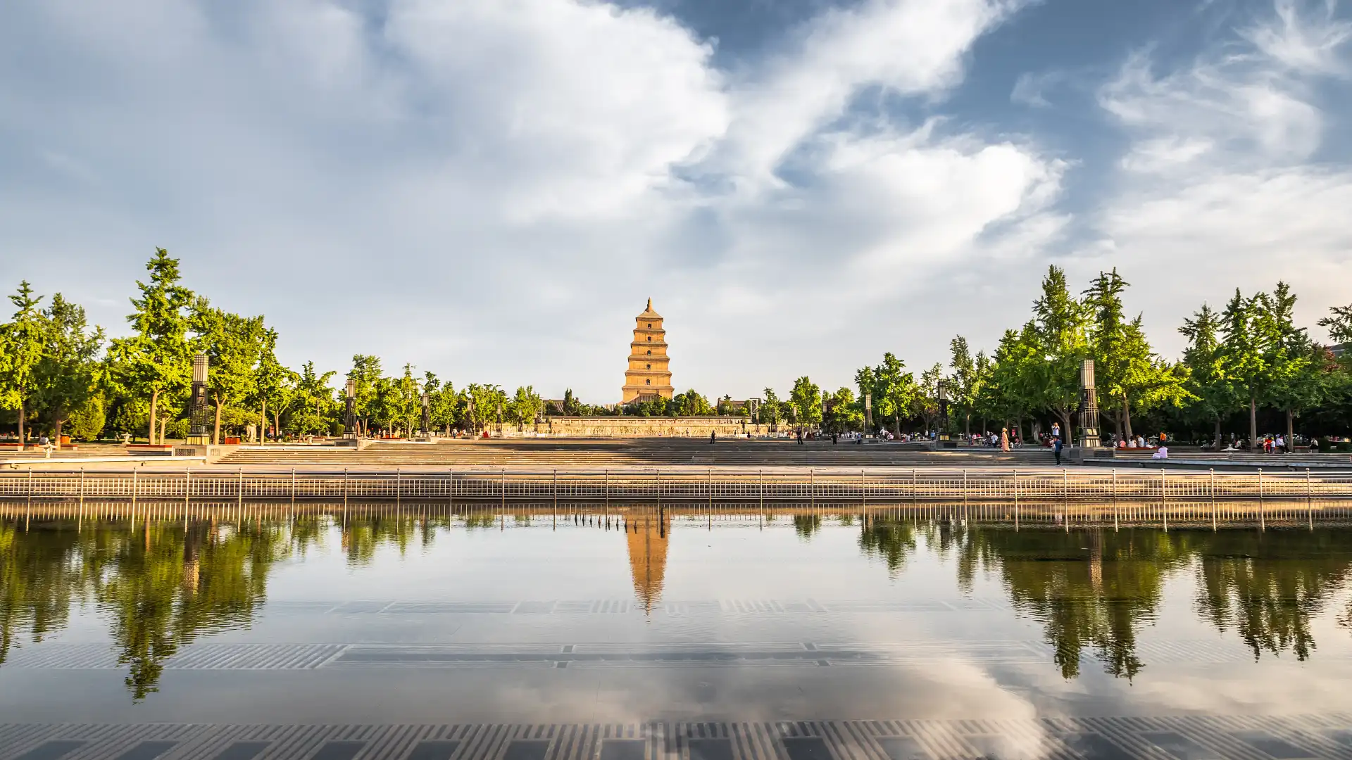 Hotels near Big Wild Goose Pagoda North Square Music Fountain
