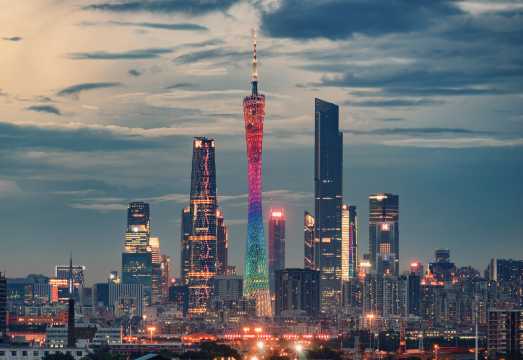 Pearl River Delta Multi-City Local Guide Package: Hong Kong, Macau, Guangzhou, Shenzhen & More