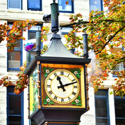 Holiday Inn & Suites Vancouver Downtown