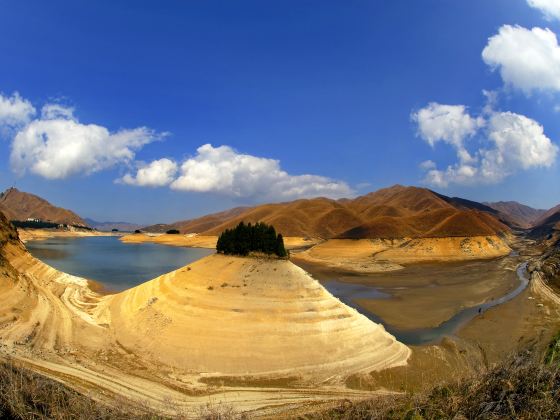 Tian Lake Reservoir