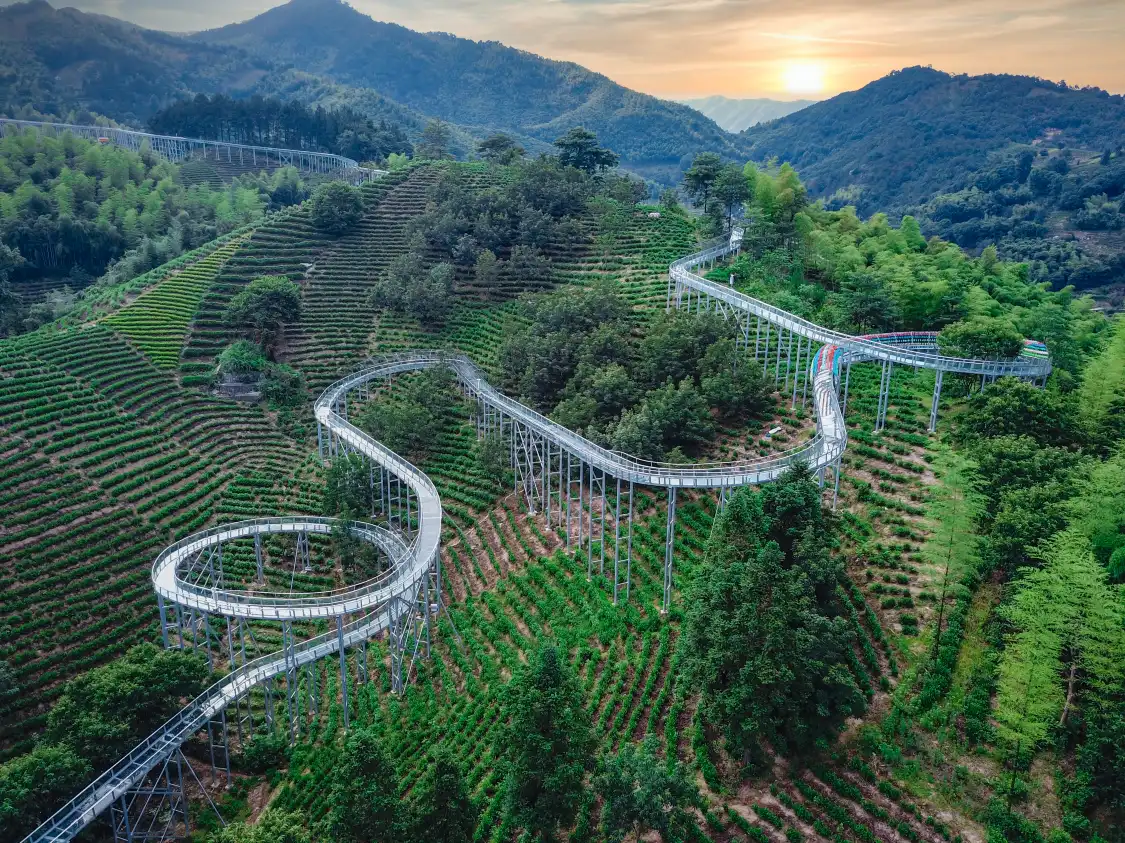 鄰近榮耀天空之城的酒店