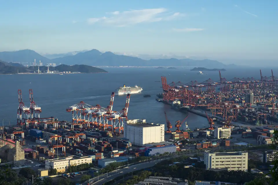 How to Get from Hong Kong to Zhuhai? 5 Transport Methods Compared