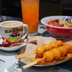 Men Wah Bing Teng (He Sheng Hui Branch) 여행 사진