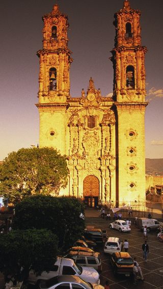 Mexico + Santa Prisca Cathedral + Zocalo + Taxco Cable Car Day Tour