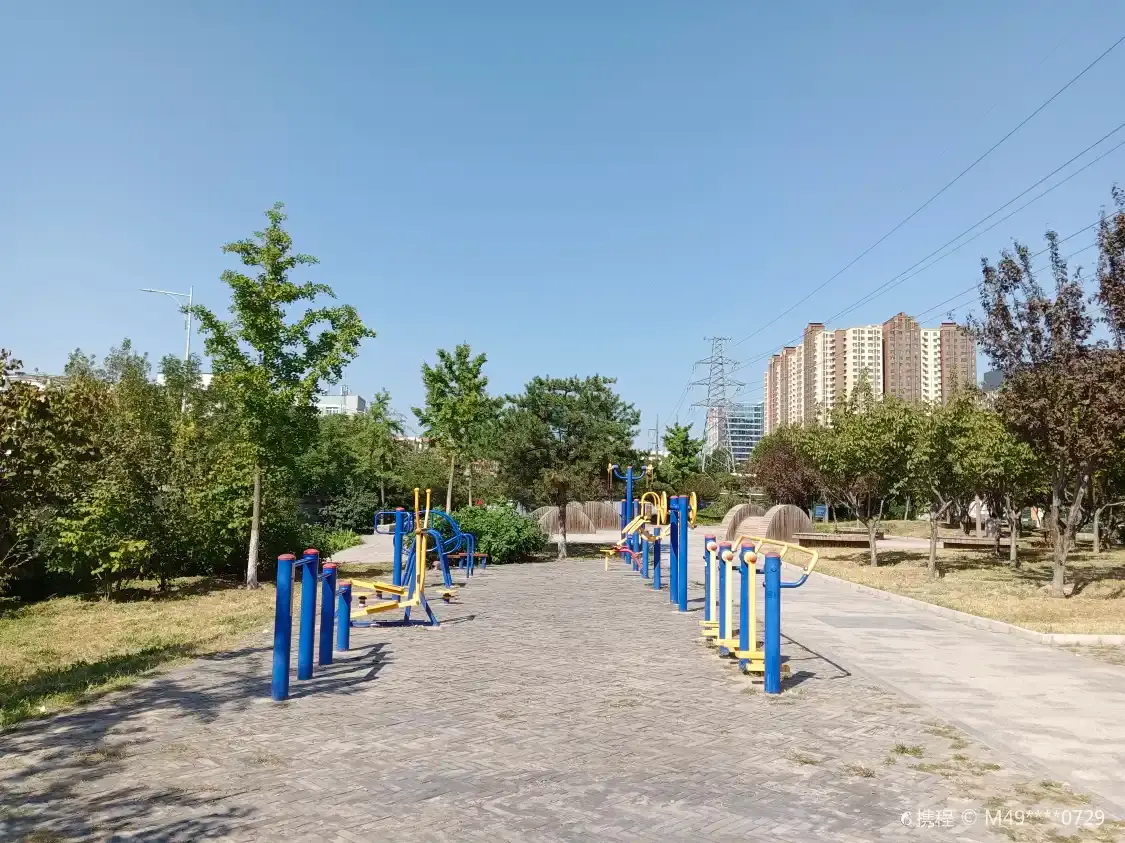 Hotels near Liucai Park