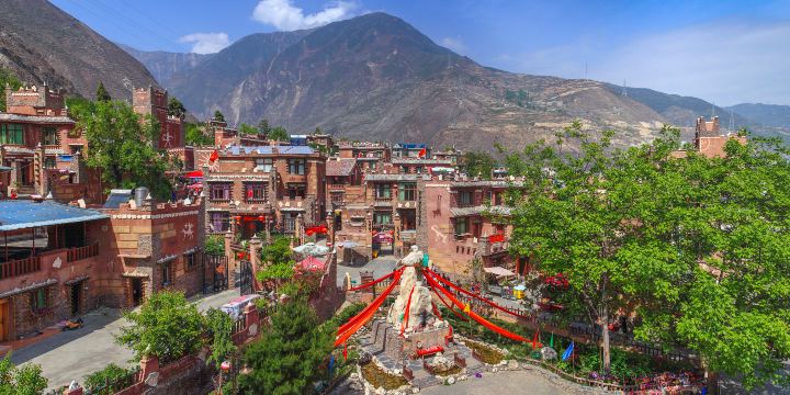 Baishi Qiang Village