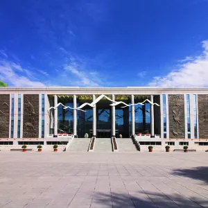 青藏高原自然博物館