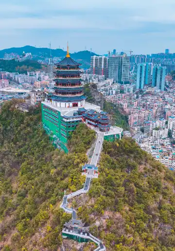 鄰近東山公園的酒店