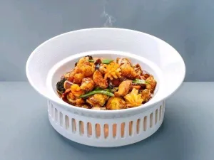 YUEHAI YU MIN XIN CUN