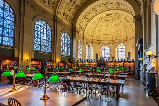 Các khách sạn gần Boston Public Library