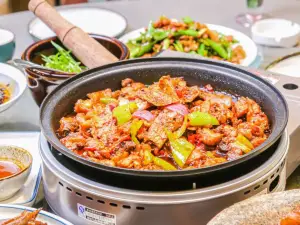湘食董家·湘菜·家宴(呼得木林大街店)