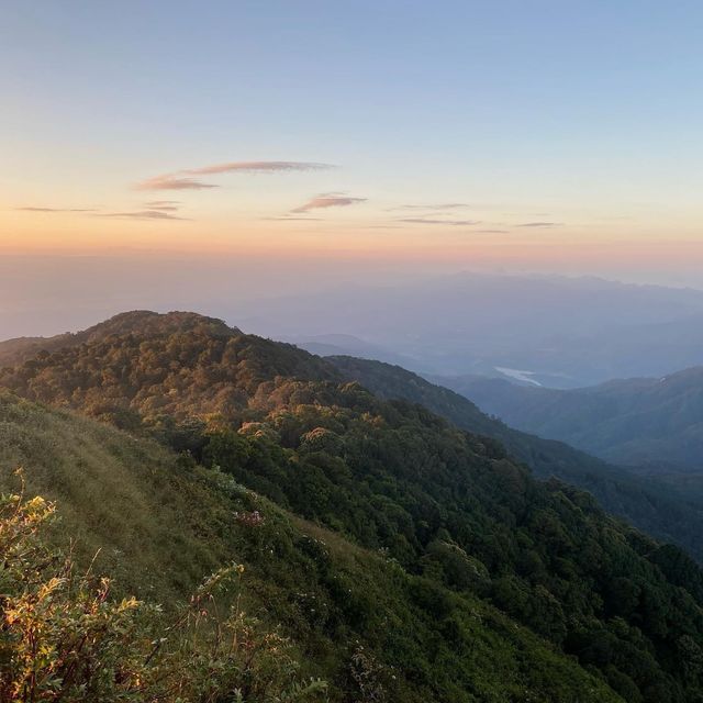 นอนดูดาว ท้าความหนาว @ ดอยผ้าห่มปก