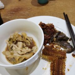 長白山假日飯店·吉咖啡餐廳張用戶圖片