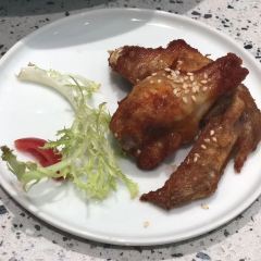 Ti Baan ảnh của người dùng