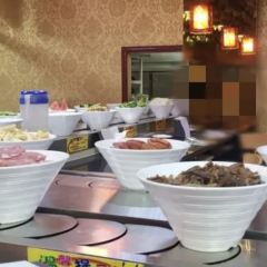 丁洋洋迴轉自助火鍋張用戶圖片