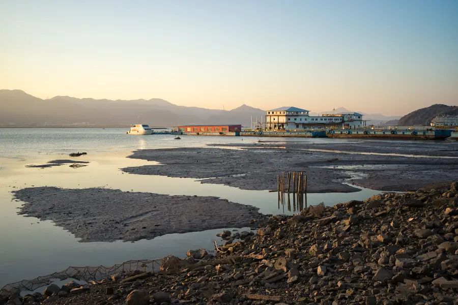 Xiangshan Harbor