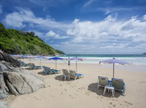 หาดทรายแก้ว