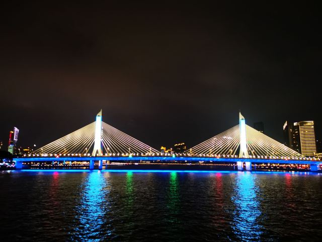 Guangzhou Tower Pier Night Tour