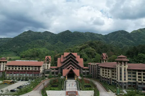 Jinglulun Culture and Tourism Village