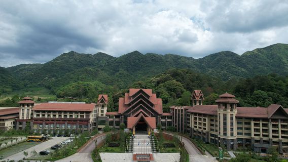 Jinglulun Culture and Tourism Village