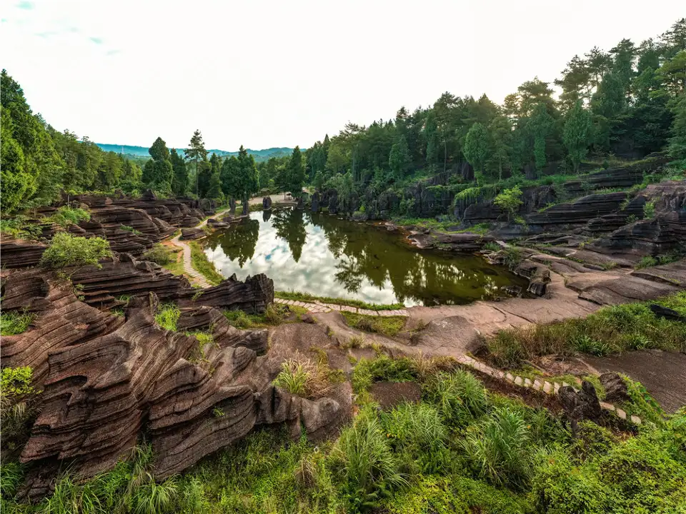 5_Red Stone Forest National Geological Park