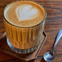 Darwin's Café User Photo
