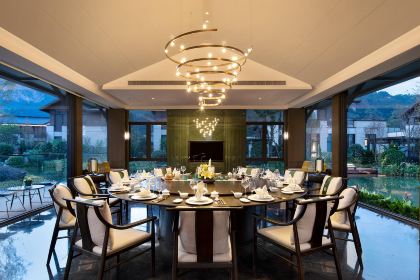 武夷·椿泊度假酒店·品崇安餐厅