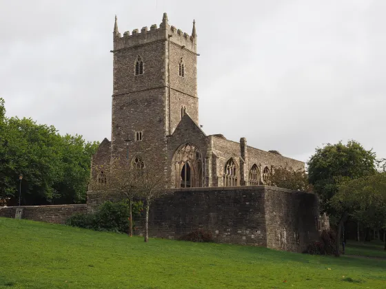 Hotels near St James Church