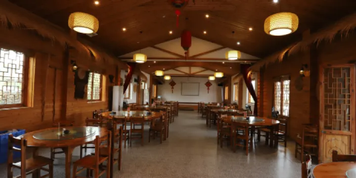 靈潭驛站農家樂