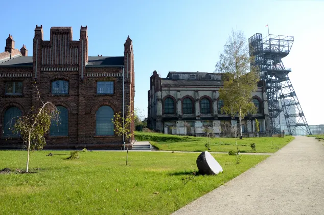 Hotels near Tablica pamiątkowa pierwszej siedziby Polskiego Radia Katowice