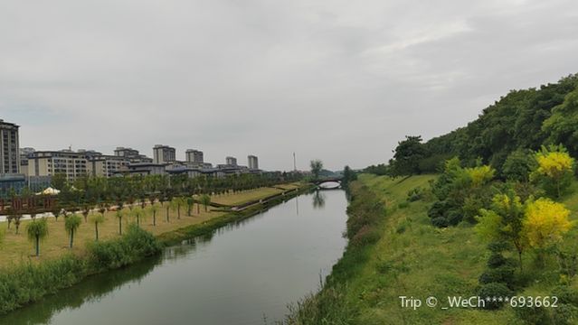 xin bian he feng jing qu