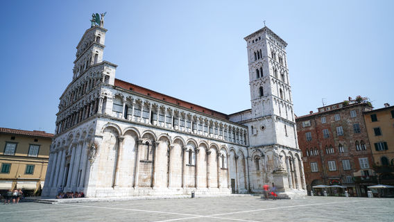 Piazza San Michele