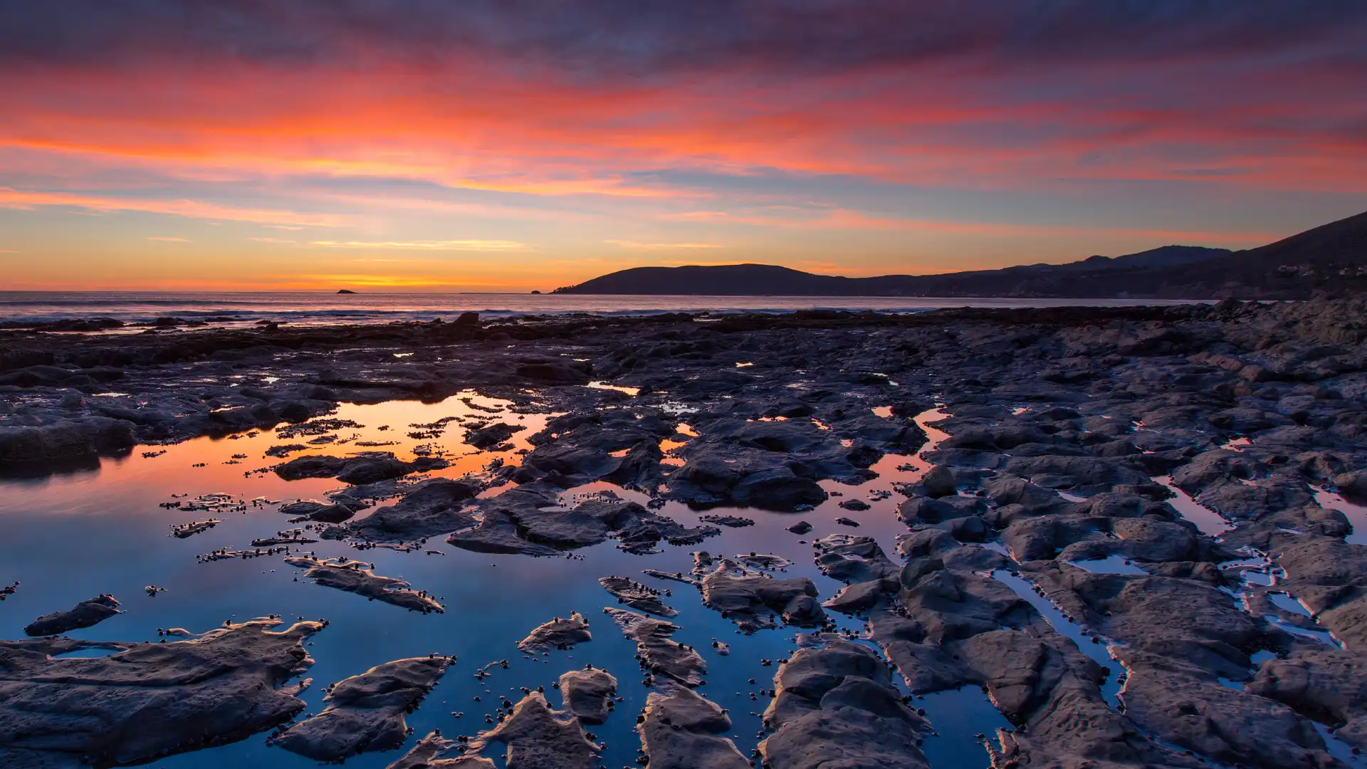 Hotels near Shell Beach Tide Pools