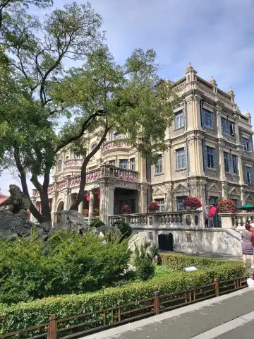 大青楼周辺のホテル