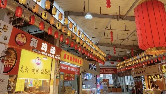 光明夜市美食街