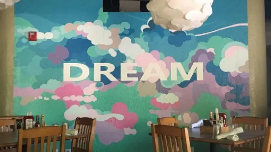 Dream Cafe Lakewood