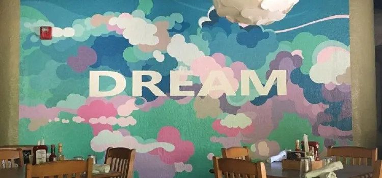 Dream Cafe Lakewood